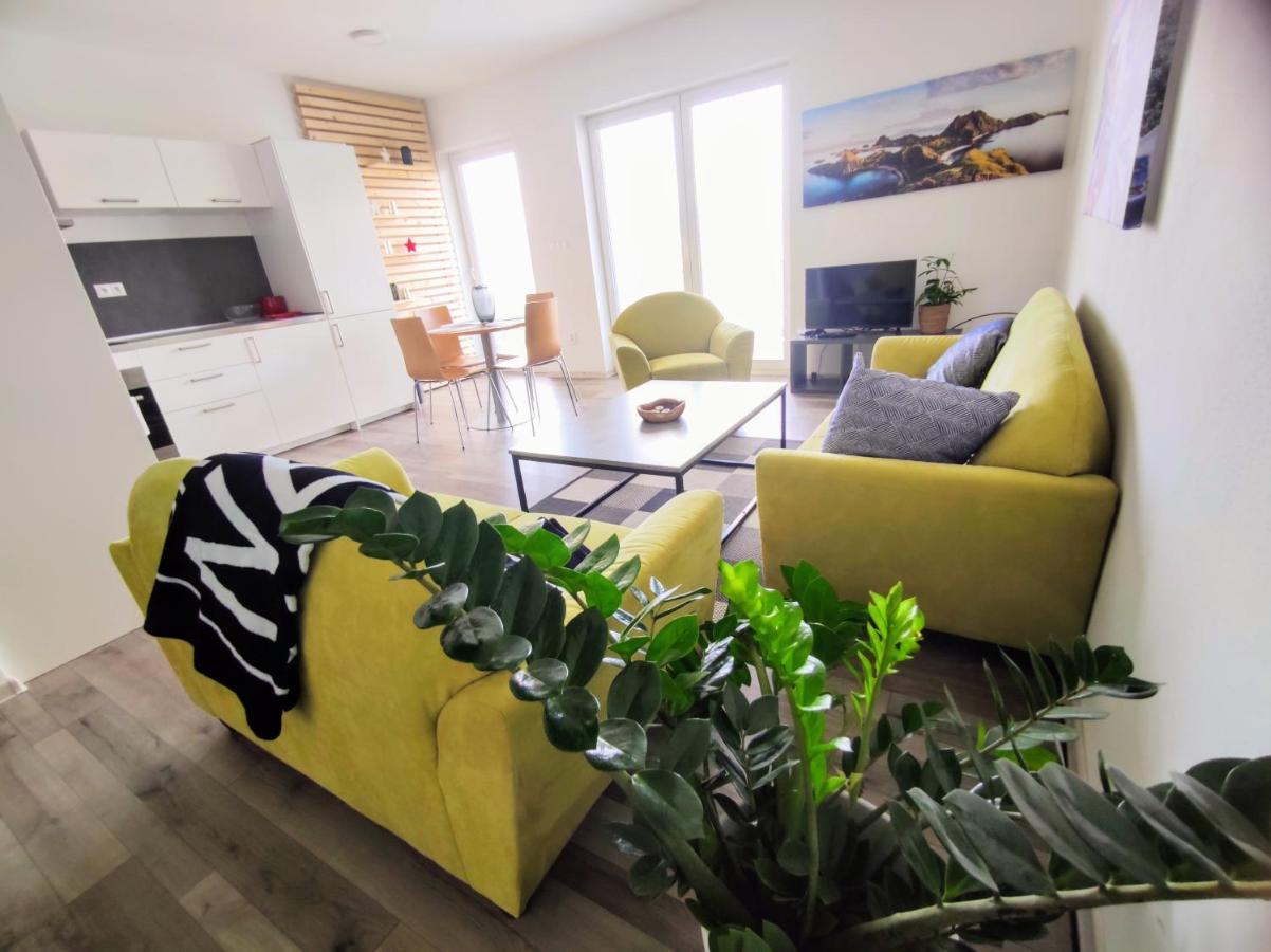 Comfort Apartment For 6 & Loggia & Free Parking Zsolna Kültér fotó